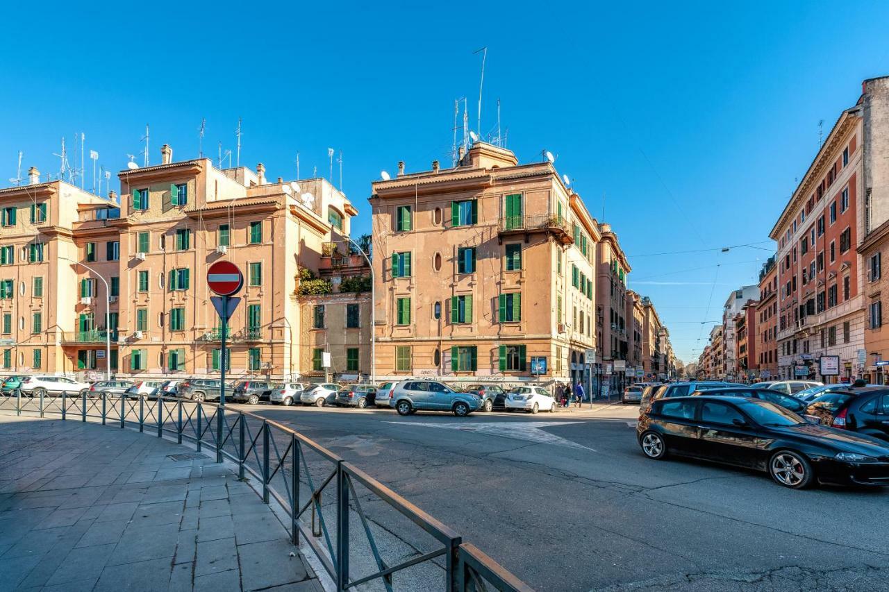 Vatican Caracciolo Рим Екстер'єр фото